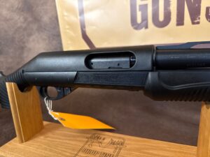 Benelli Nova, photo 2 of 4