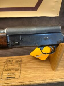 Browning A5, photo 2 of 6