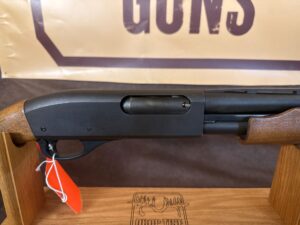 Remington 870, photo 2 of 4