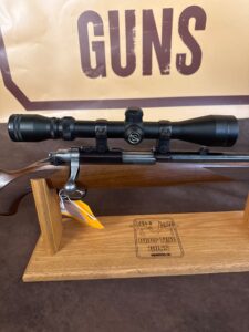 Ruger M77, photo 2 of 5