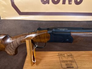 Stevens 555, photo 2 of 4