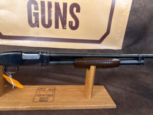 Winchester 12, photo 2 of 4